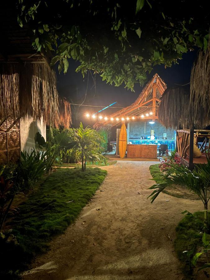 Siargao Tropic Hostel General Luna  Bagian luar foto